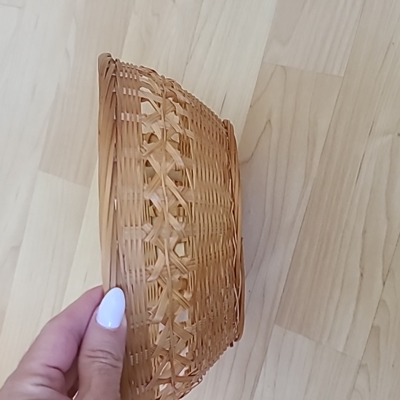 Woven Baskets for Bread Fruit Vegetables Snacks,Woven Bamboo Kitchen Basket - Picture 5 of 7